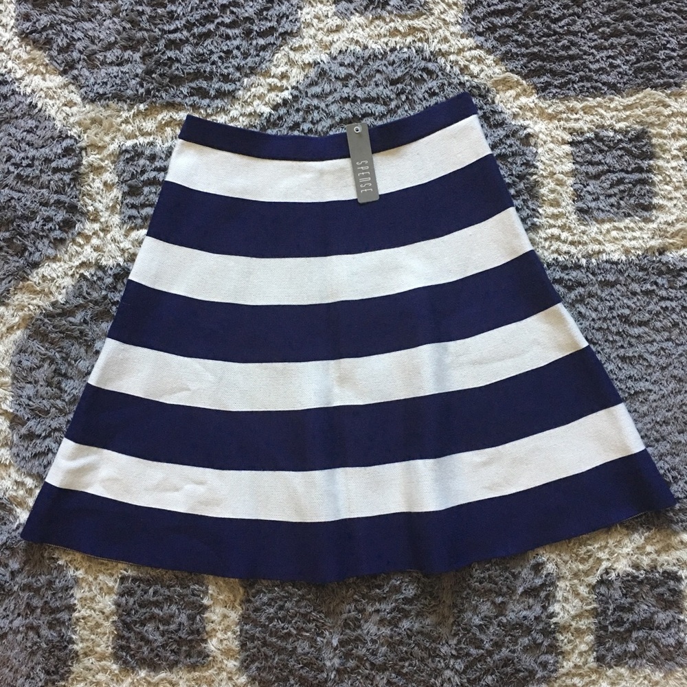 NWT Spense Navy & Ivory skirt