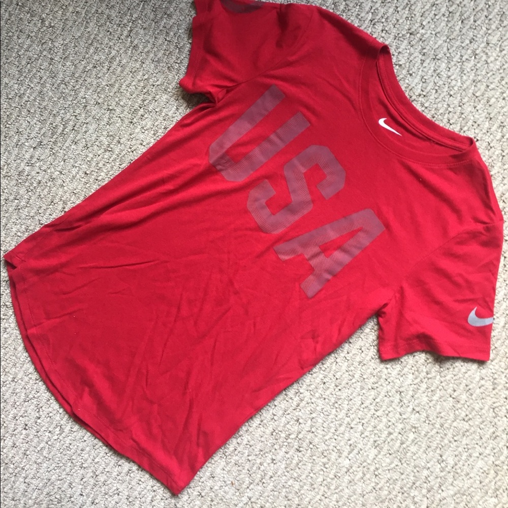 NIKE OLYMPIC EDITION ATHLETIC FIT TEE