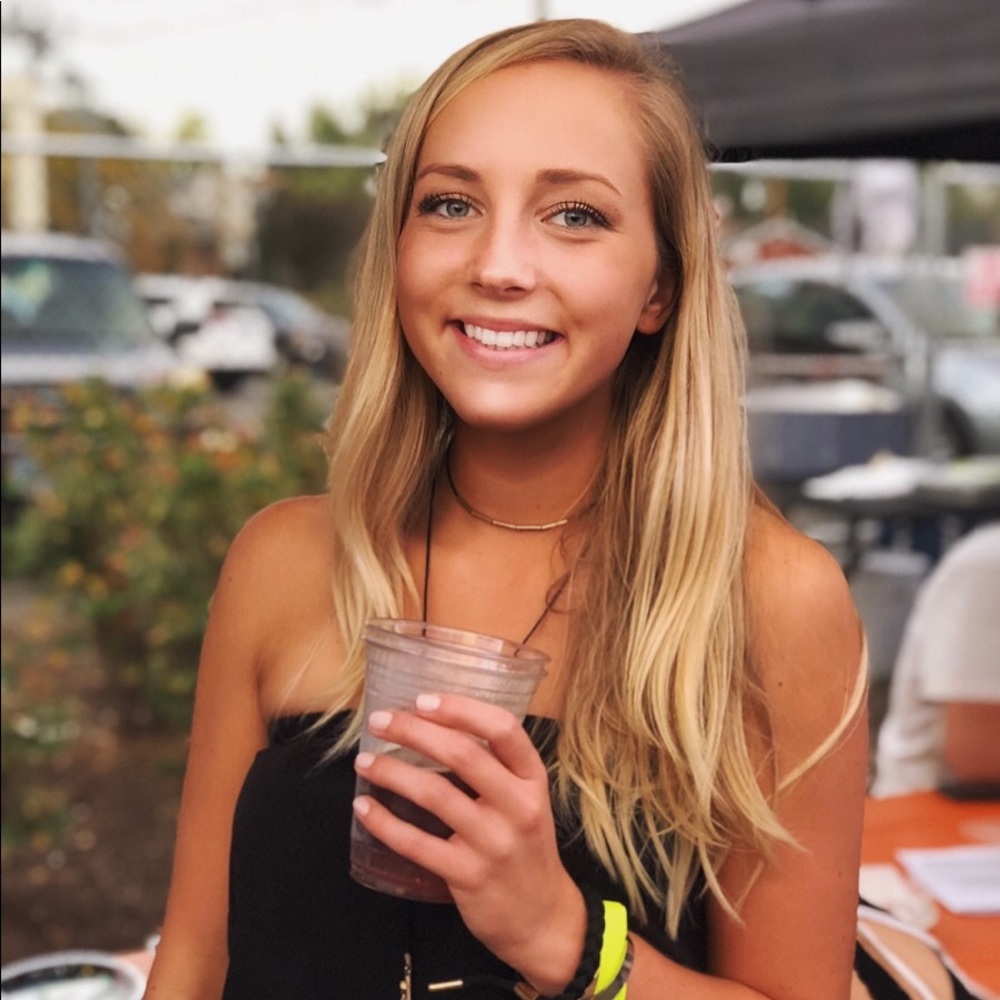 Meet your Posher, Jessica