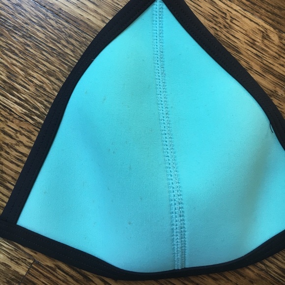 Triangl swimwear - Picture 2 of 7