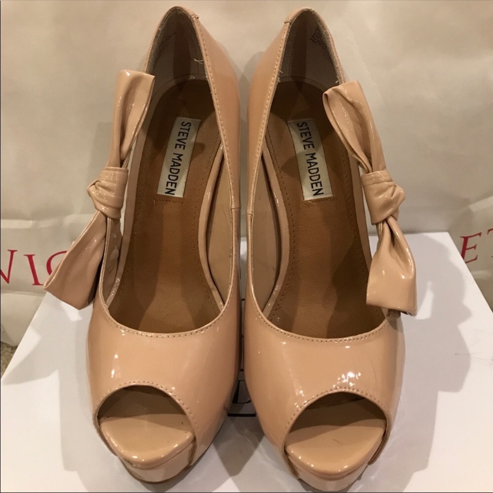 Steve Madden heels. They say 6&1/2, should be a 6