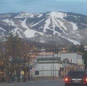 Meet your Posher, Gregory