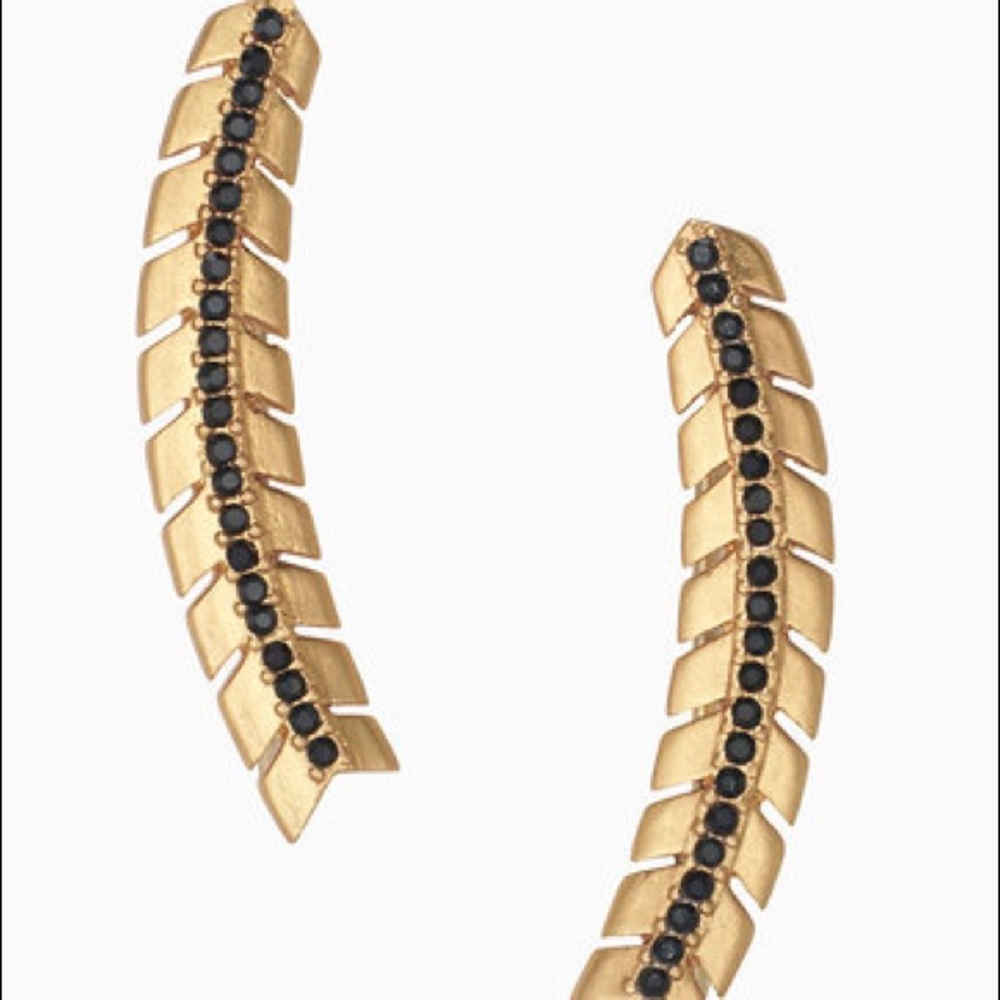 Stella and Dot gilded path ear climbers