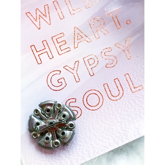 . {WINTER IS COMING} Snowflake brooch - Picture 5 of 6