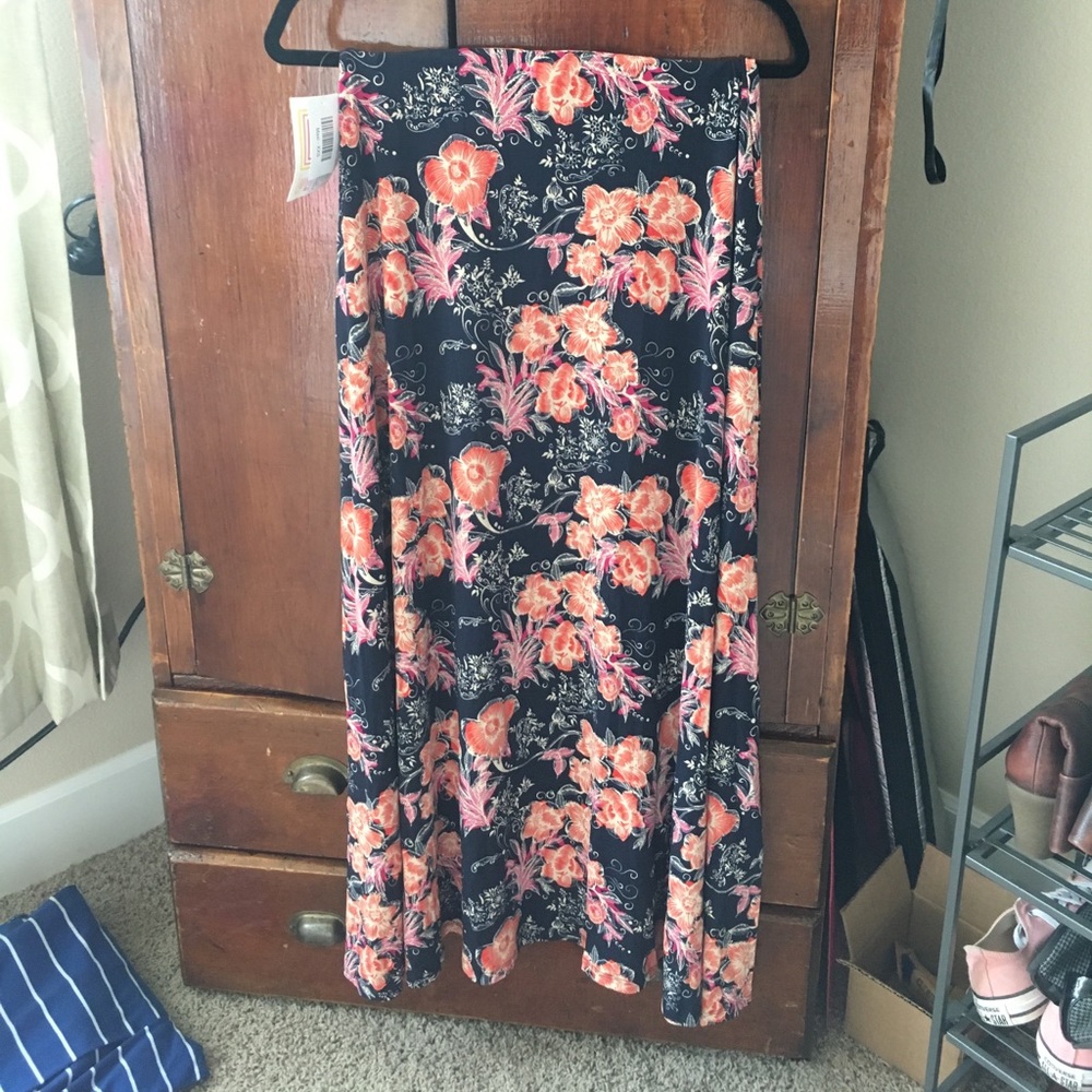 Lularoe maxi skirt