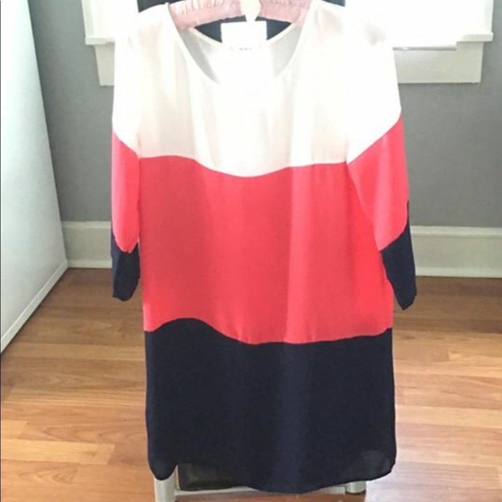 Super cute boutique dress. Grew out of it!