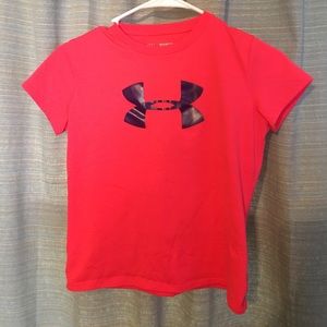 Girls under armor shirt