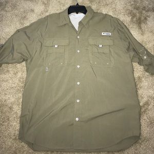 Columbia PFG - size M - olive green