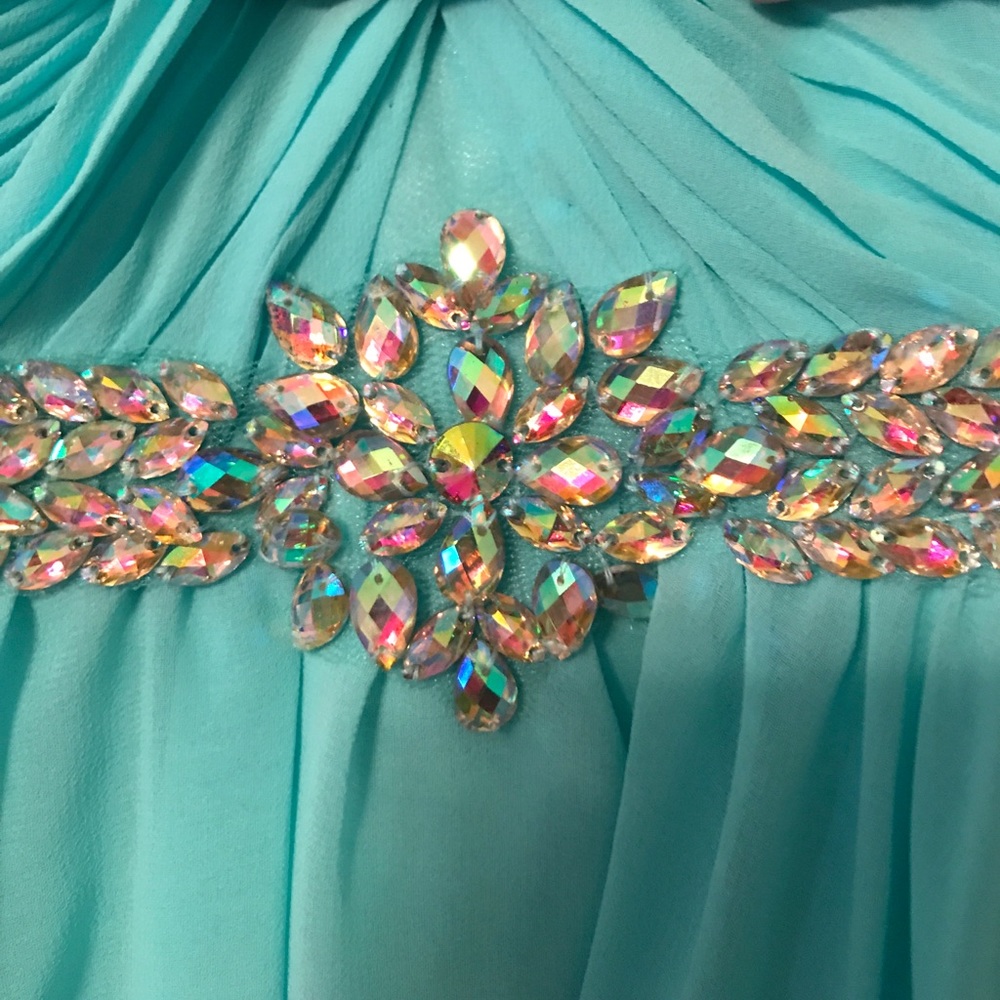 HOMECOMING DRESS!!!! - Picture 2 of 6