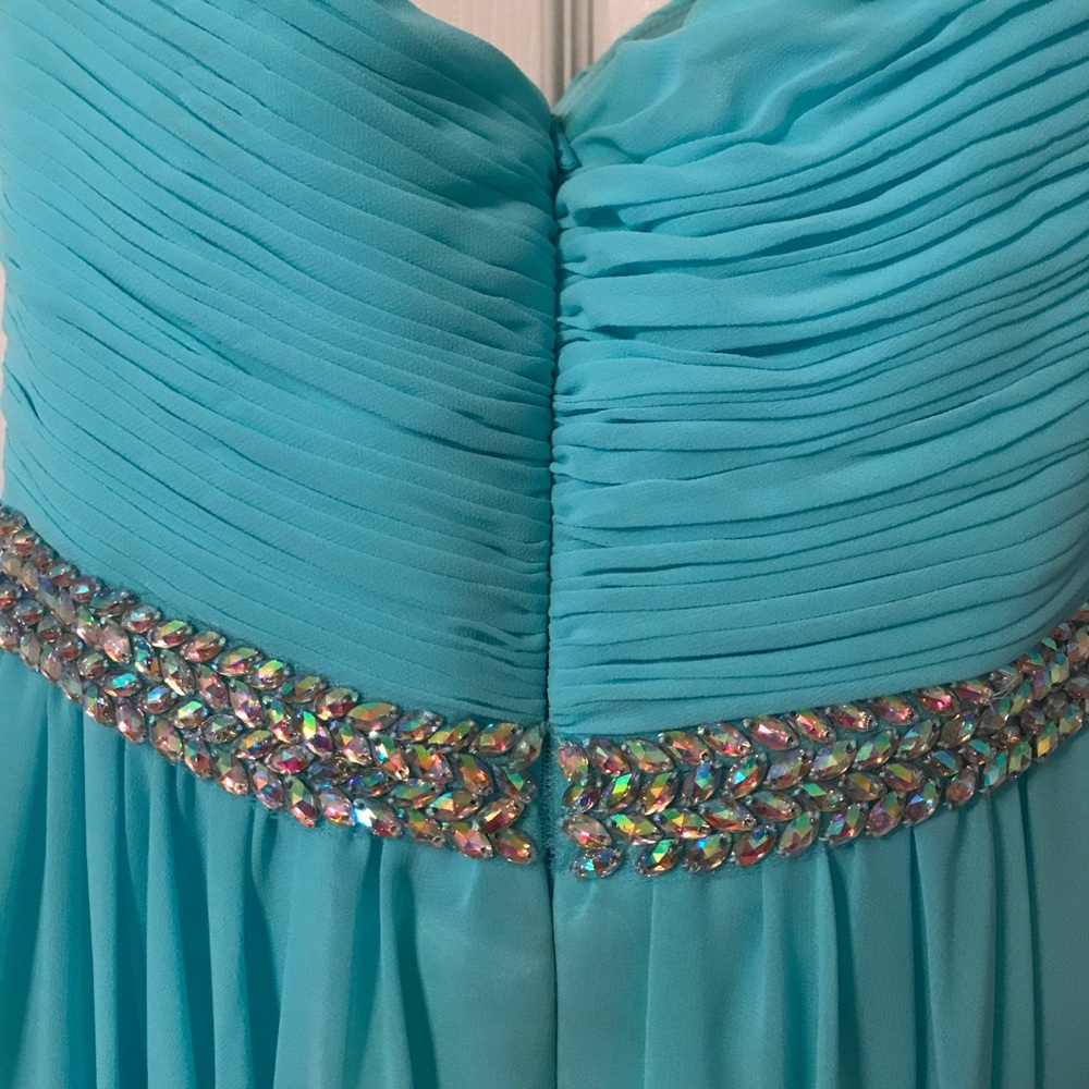 HOMECOMING DRESS!!!! - Picture 6 of 6