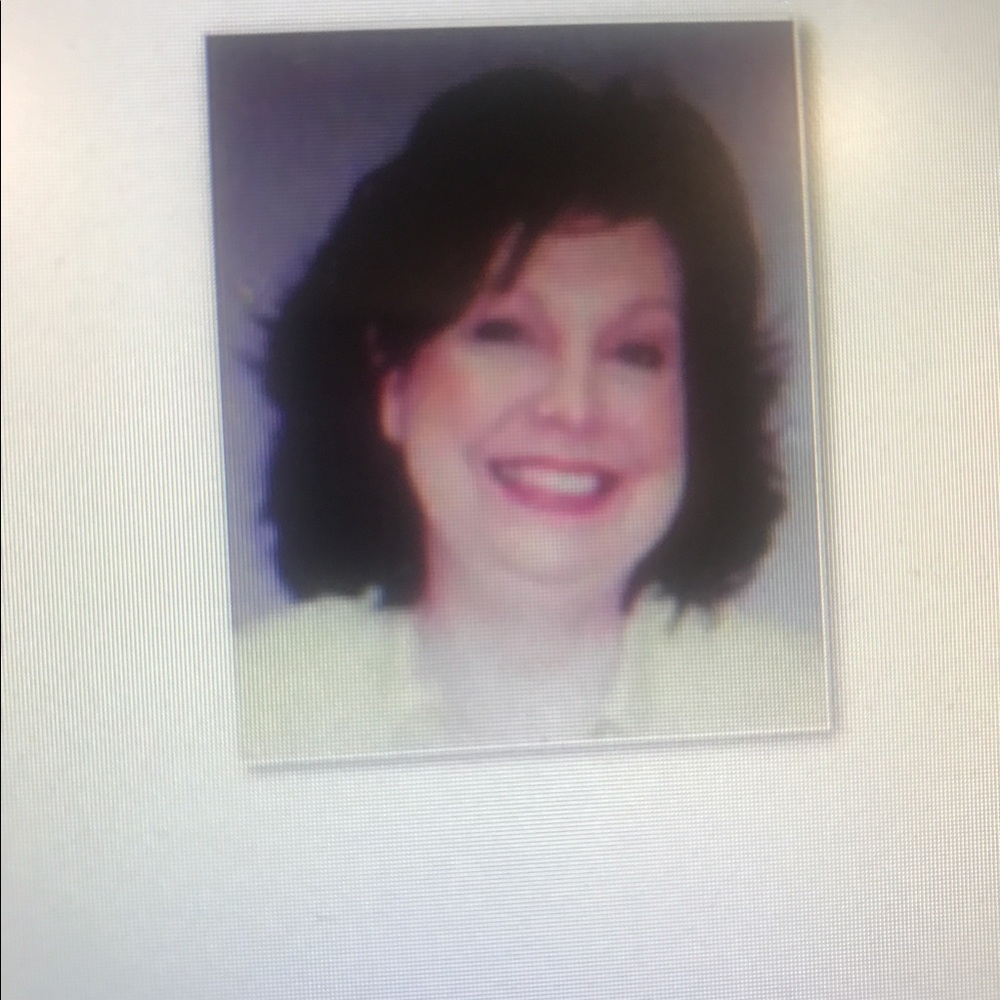 Meet your Posher, Sheila
