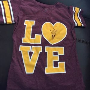 Asu tee
