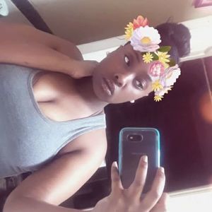 Meet your Posher, Sheara