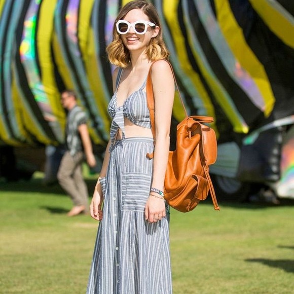 2 crop tie top skirt reformation scf skye festival - Picture 3 of 3