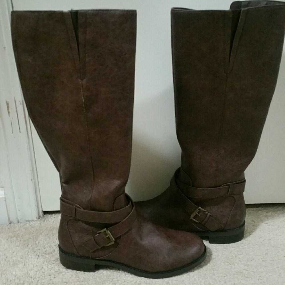 Kenneth Cole Reaction Ladies Brown Gwen  Boots