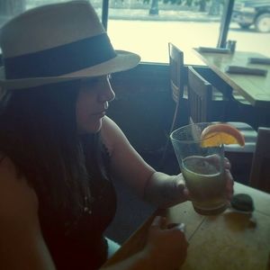 Meet your Posher, Lori