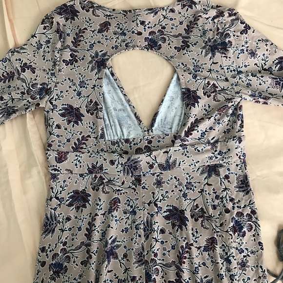 Forever 21 floral dress - Picture 4 of 5