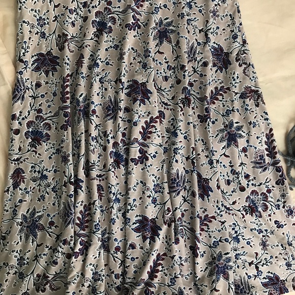 Forever 21 floral dress - Picture 5 of 5