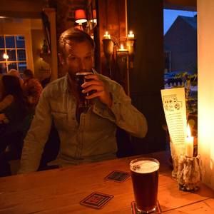 Meet your Posher, Tom