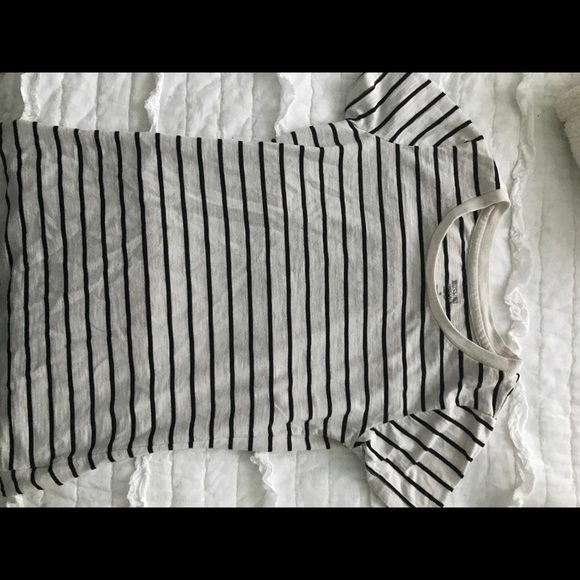 MOSSIMO stripe top - Picture 3 of 3