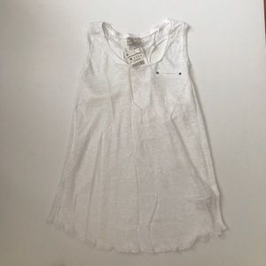 NEW- Zara M- white tank with cool pocket detail