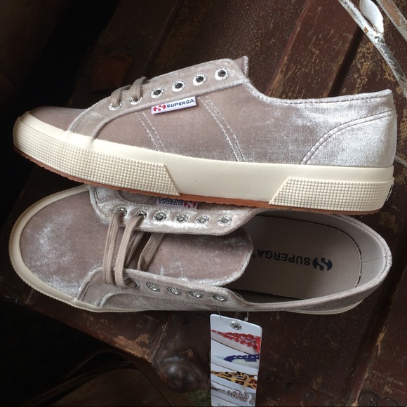 🍃💕EDITOR PICK NIB Superga Gray Velvet Sneaker - Picture 6 of 8