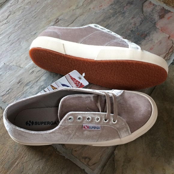 🍃💕EDITOR PICK NIB Superga Gray Velvet Sneaker - Picture 3 of 8
