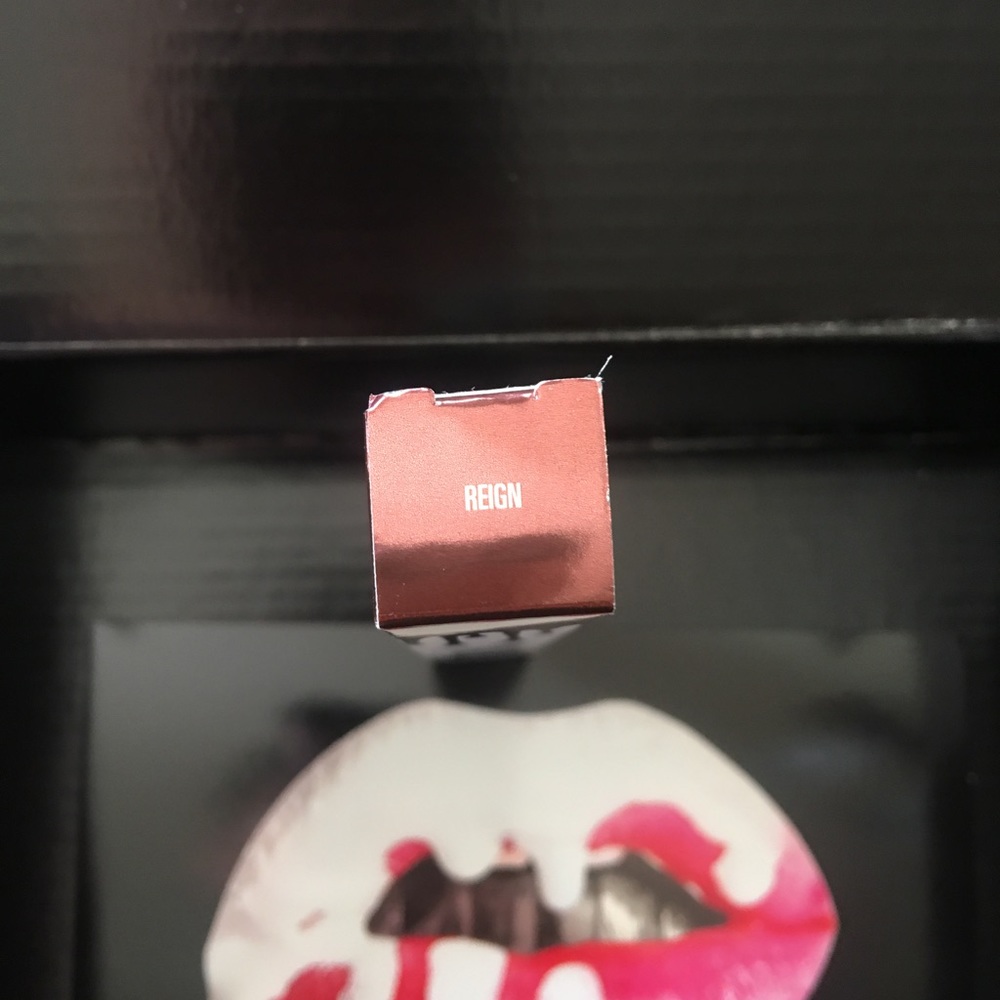 New Kylie Lip Gloss in Reign