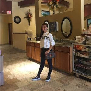 Meet your Posher, Dao