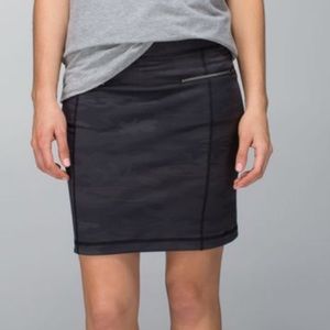 Lululemon Rocket Skirt size 8. New with tags.