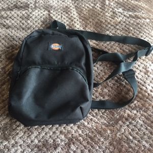 dickies small backpack