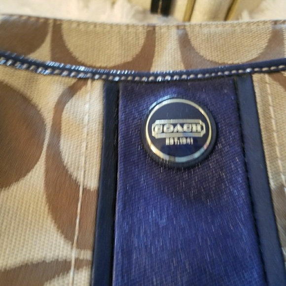 Coach - Picture 2 of 2