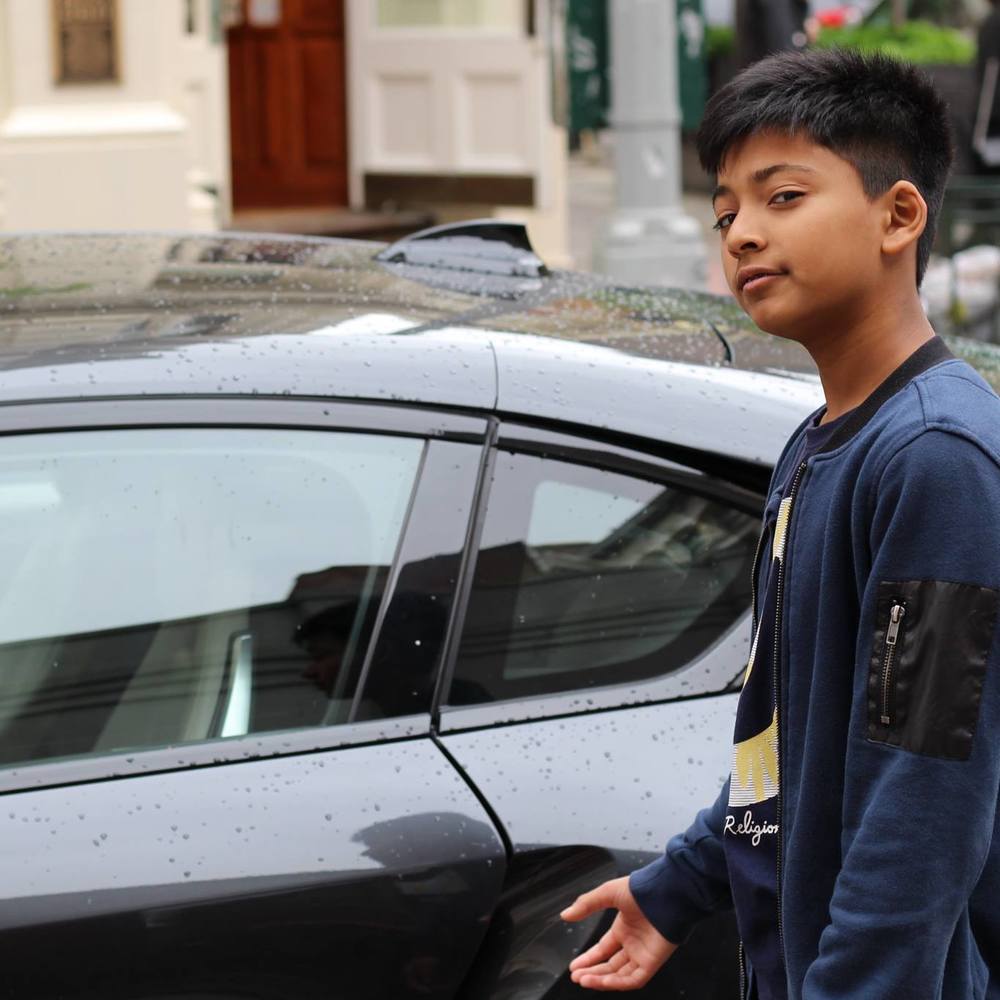 Meet your Posher, Rainad