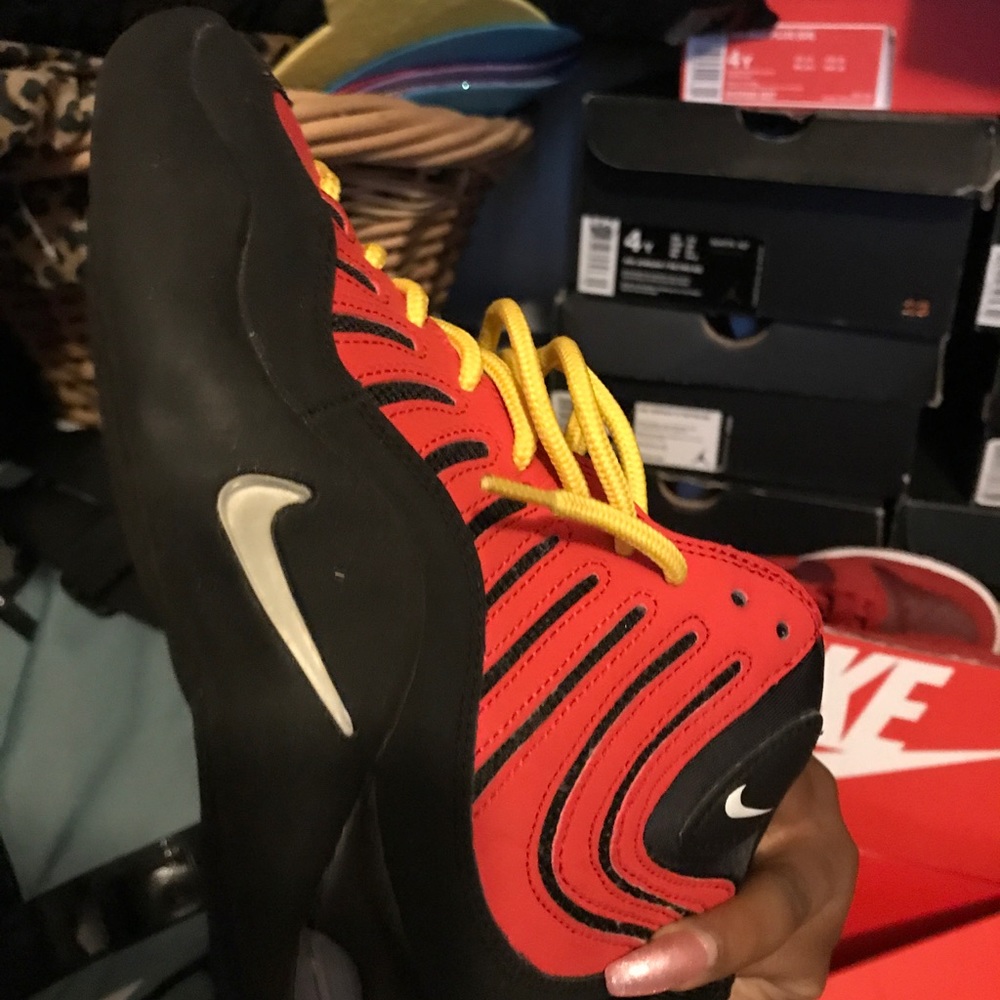 Nike Bakin