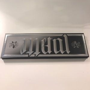 Kat Von D Metal Palette