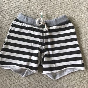 Mini Boden striped knot shorts