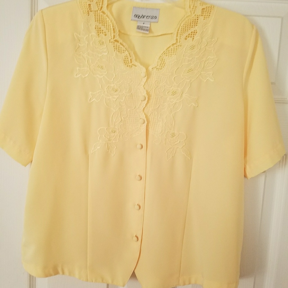 Blouse - Picture 3 of 3