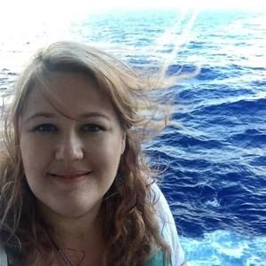 Meet your Posher, Becky