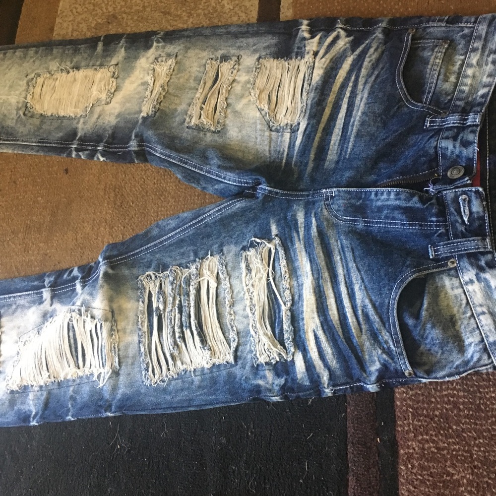 Jeans ๐ - Picture 2 of 8