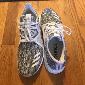 NWOT Adidas Edge Lux Bounce