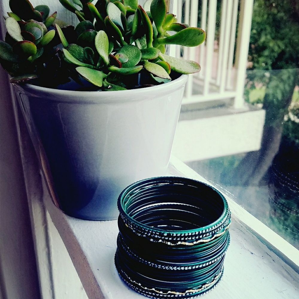 Bangle bracelets - Picture 4 of 4