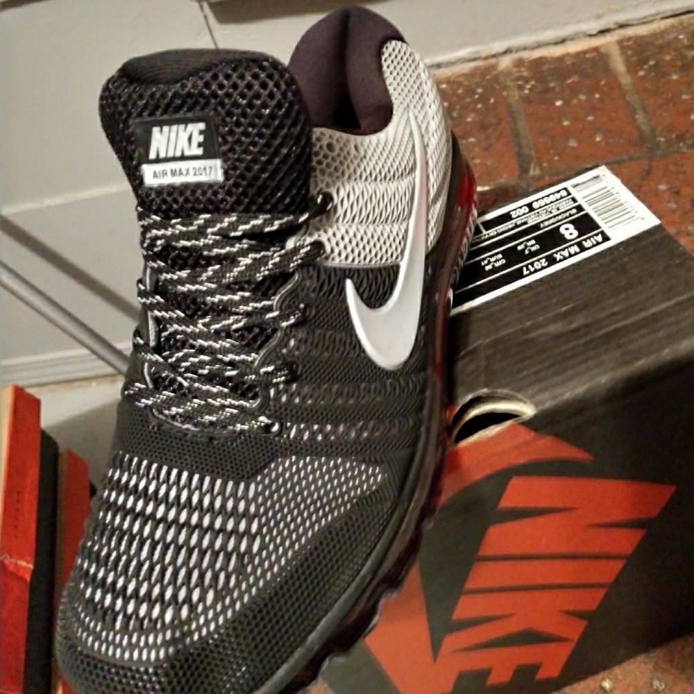 Air maxes