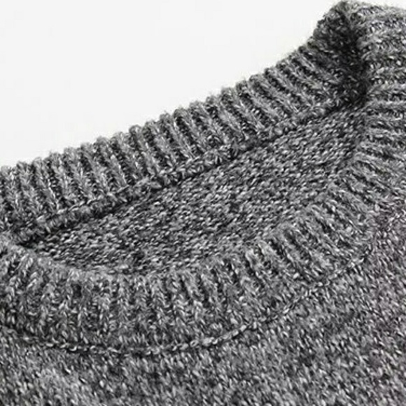 ONLY 3 LEFT! NWT Sweater Oversized and Comfy! - Picture 3 of 5