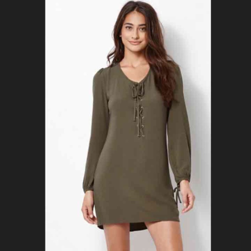 Kendall & Kylie dress