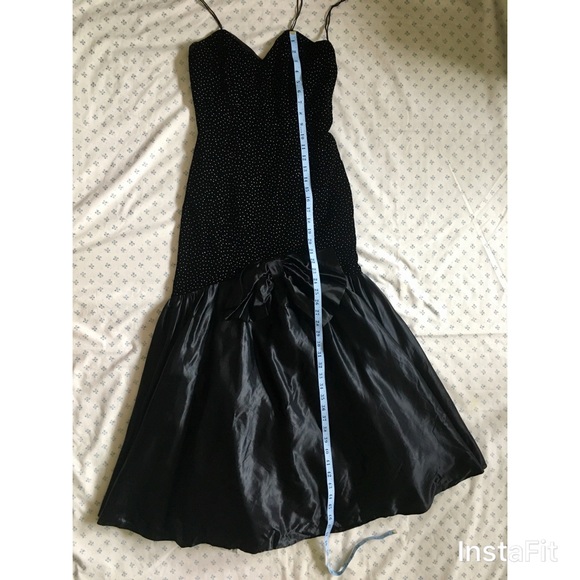 Oscar's party 80's gown, black rhinestones, fitted - Picture 3 of 8