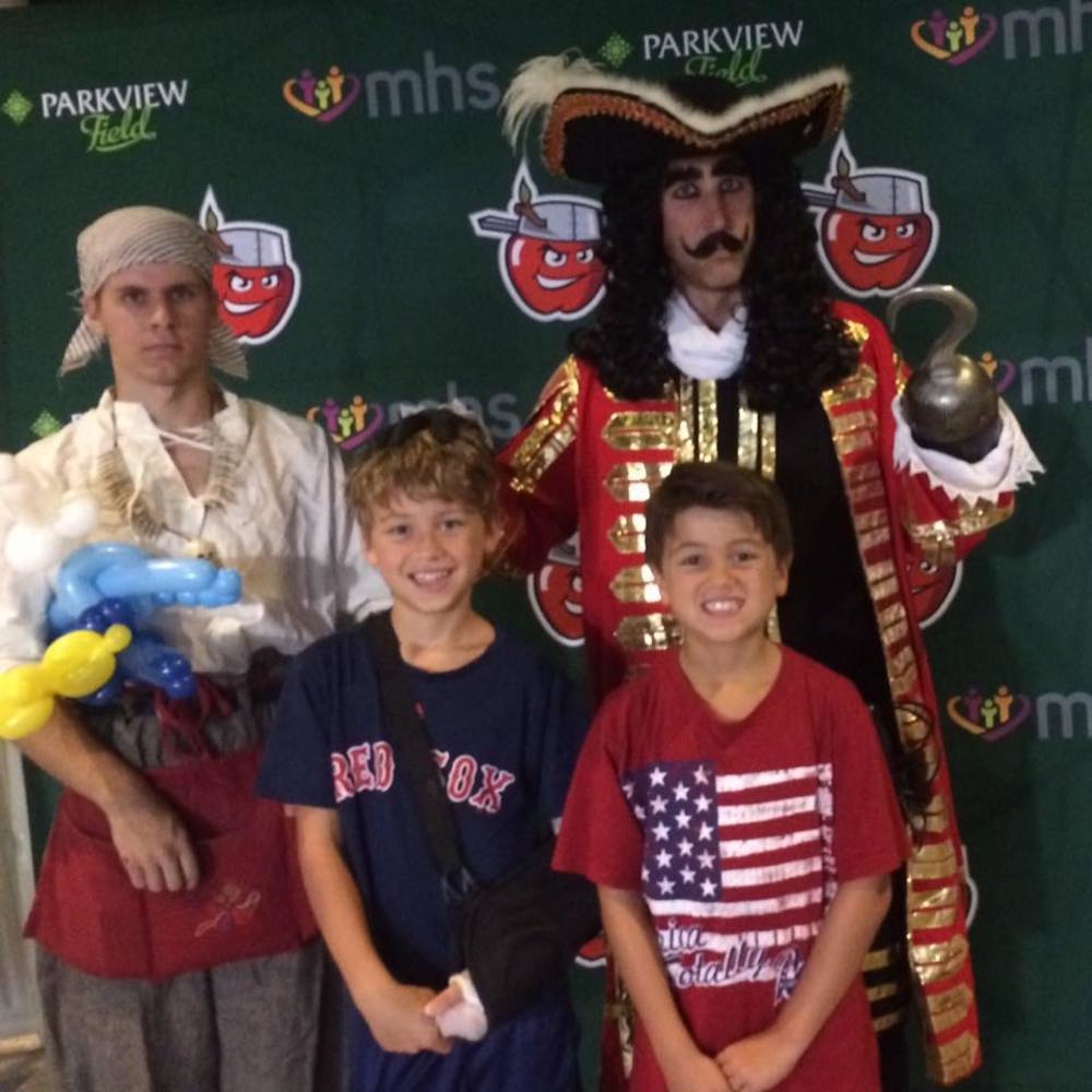 Meet your Posher, Averna