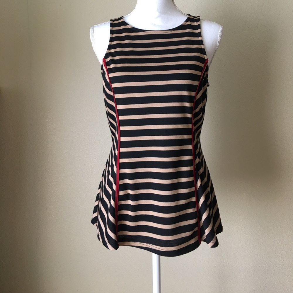 Form Flattering Sleeveless Stripes Top