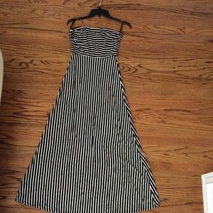Black and white striped maxi dress w/ cutout back