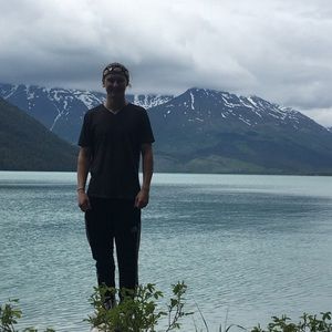 Meet your Posher, Connor