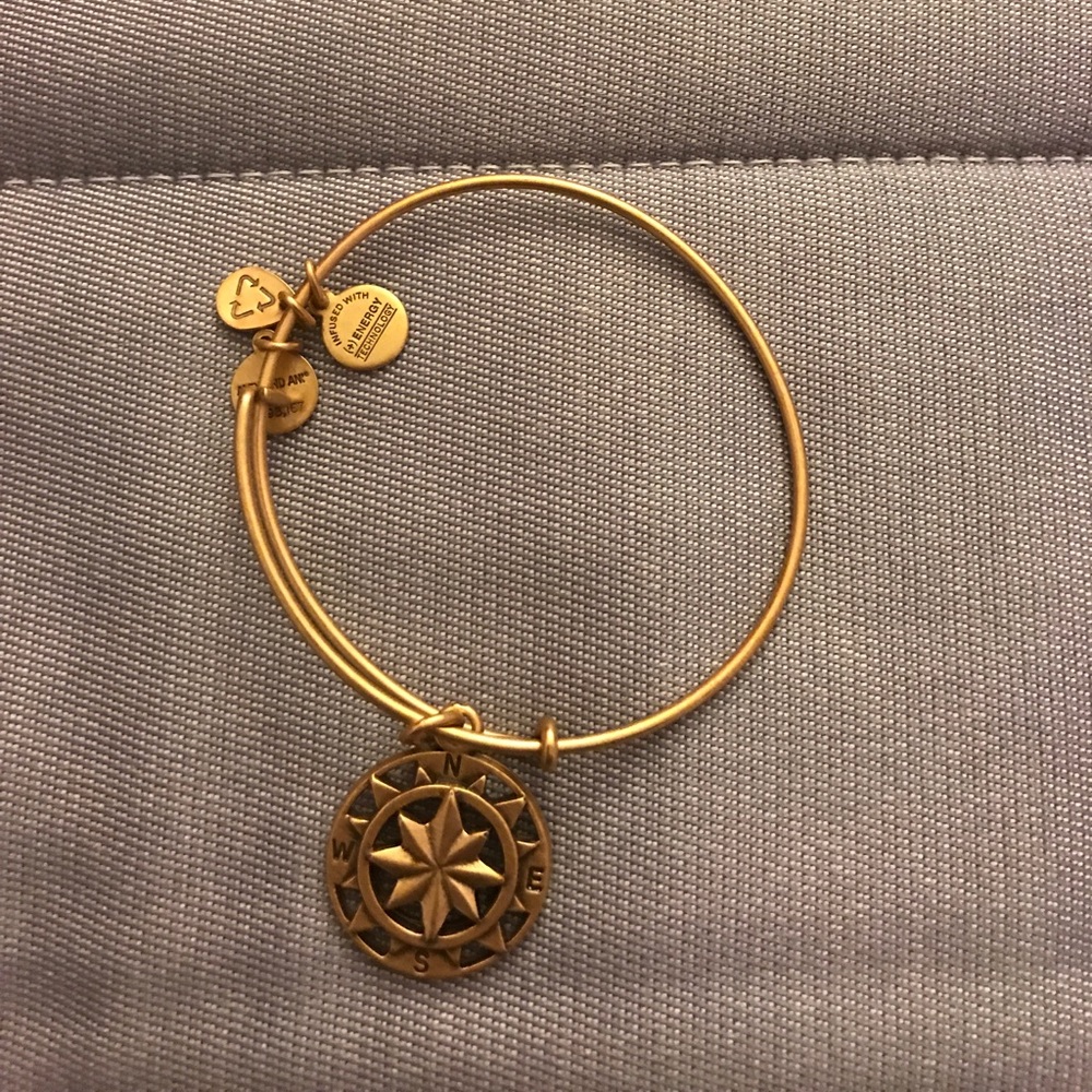 compass bracelet